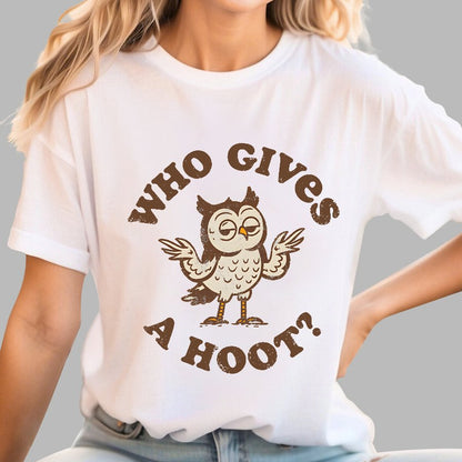 Who Gives a Hoot Geek T-Shirt