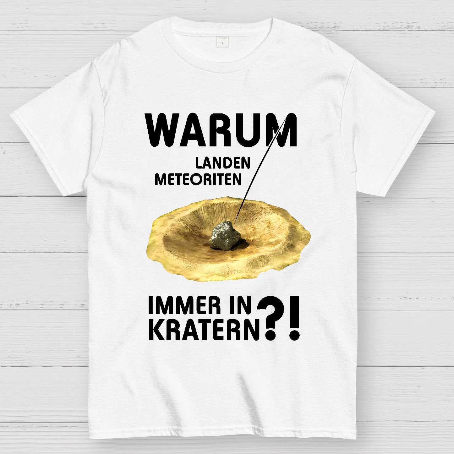 Meteoriten in Kratern Geek T-Shirt