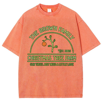 Vintage Christmas Tree Farm Vintage Distressed T-shirt