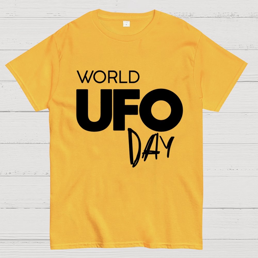 World Ufo Day Geek T-Shirt