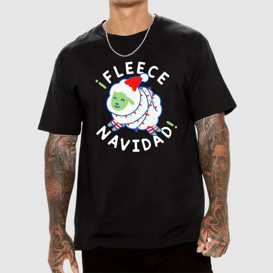 iFleece Navidad!  Geek T-Shirt