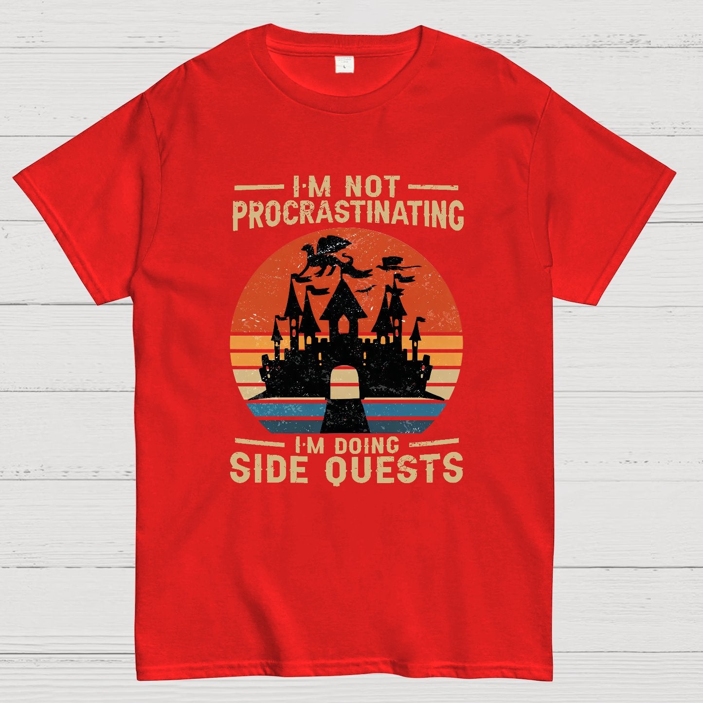 I'm Not Procrastinating I'm Doing Side Quests Geeky T-Shirt
