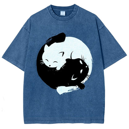 Yin-yang Cat Vintage Distressed T-shirt