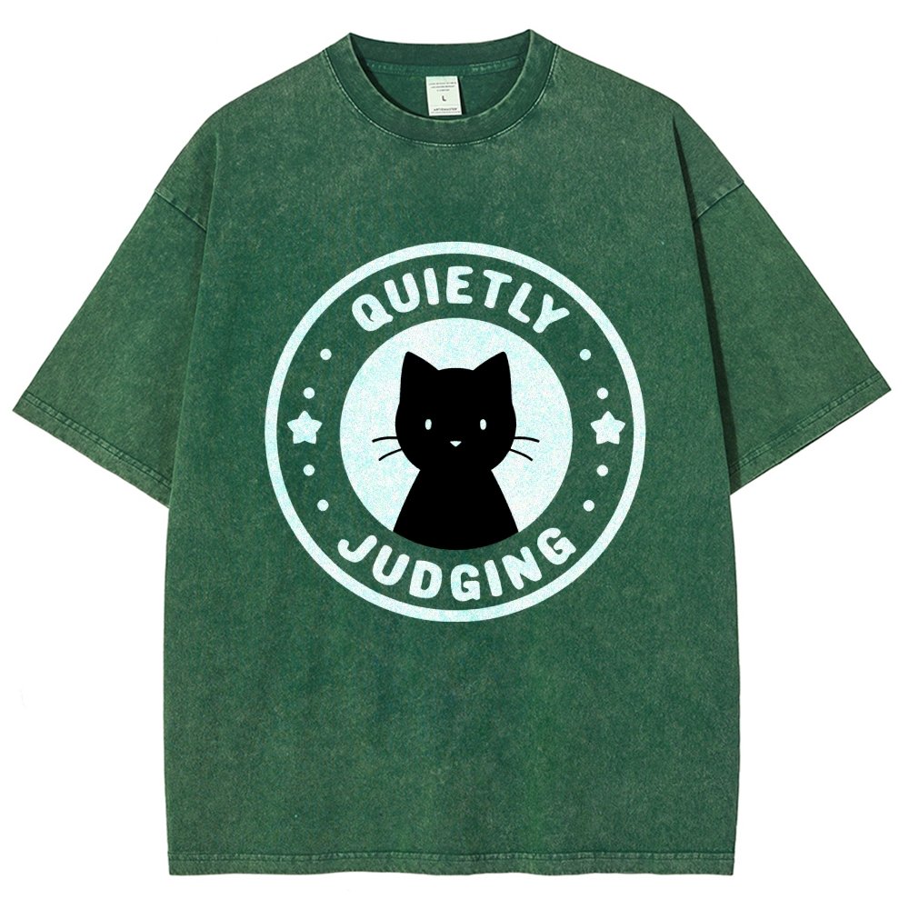 Quietly Judging Cat Vintage Distressed T-shirt