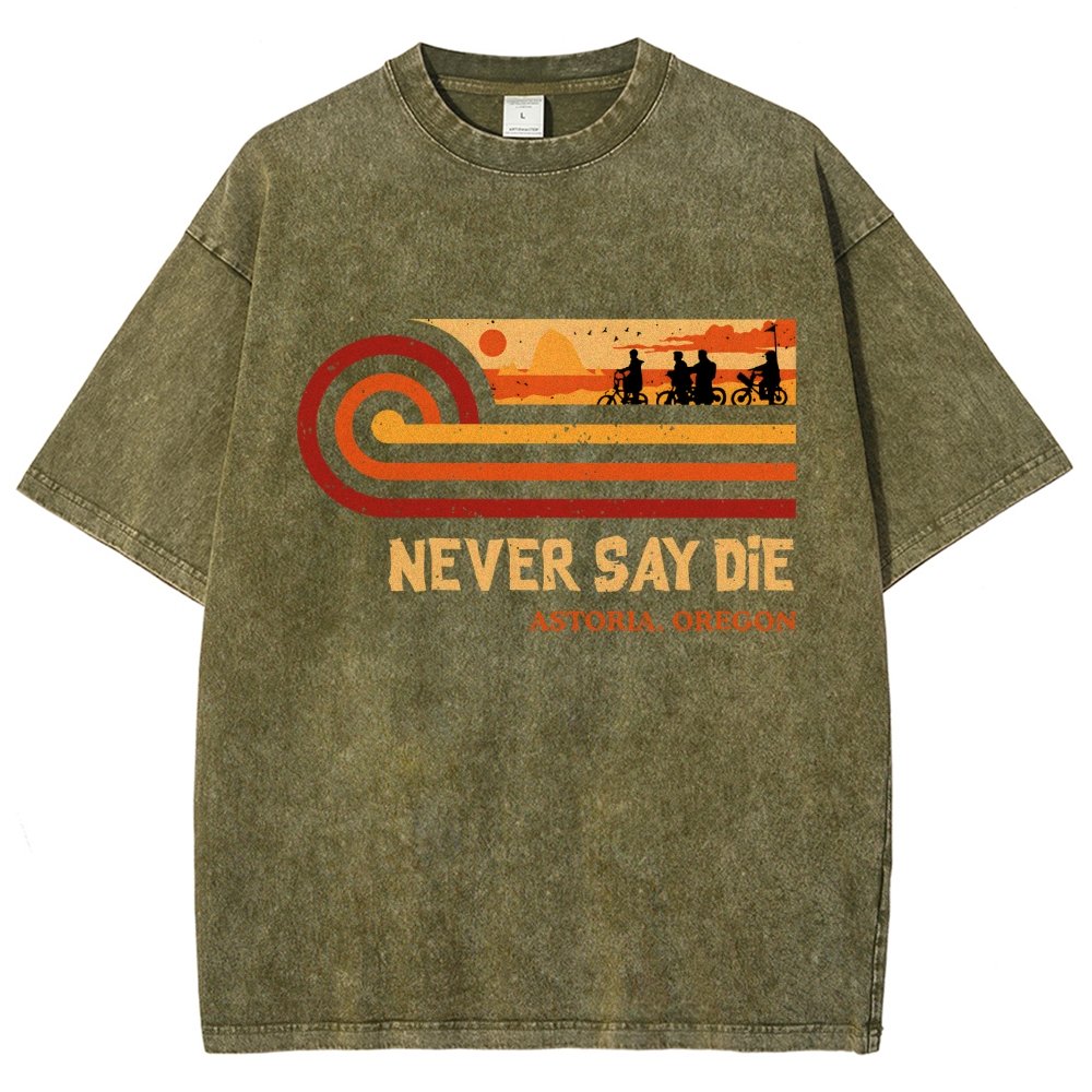 Retro Vintage Docks Vintage Distressed T-shirt