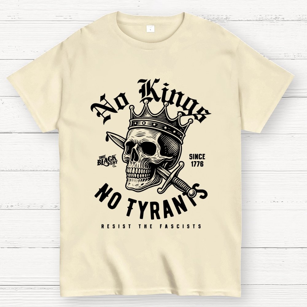 No Kings No Tyrants Skull Protest Geek T-Shirt