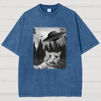Cat With UFOs Vintage Distressed T-shirt