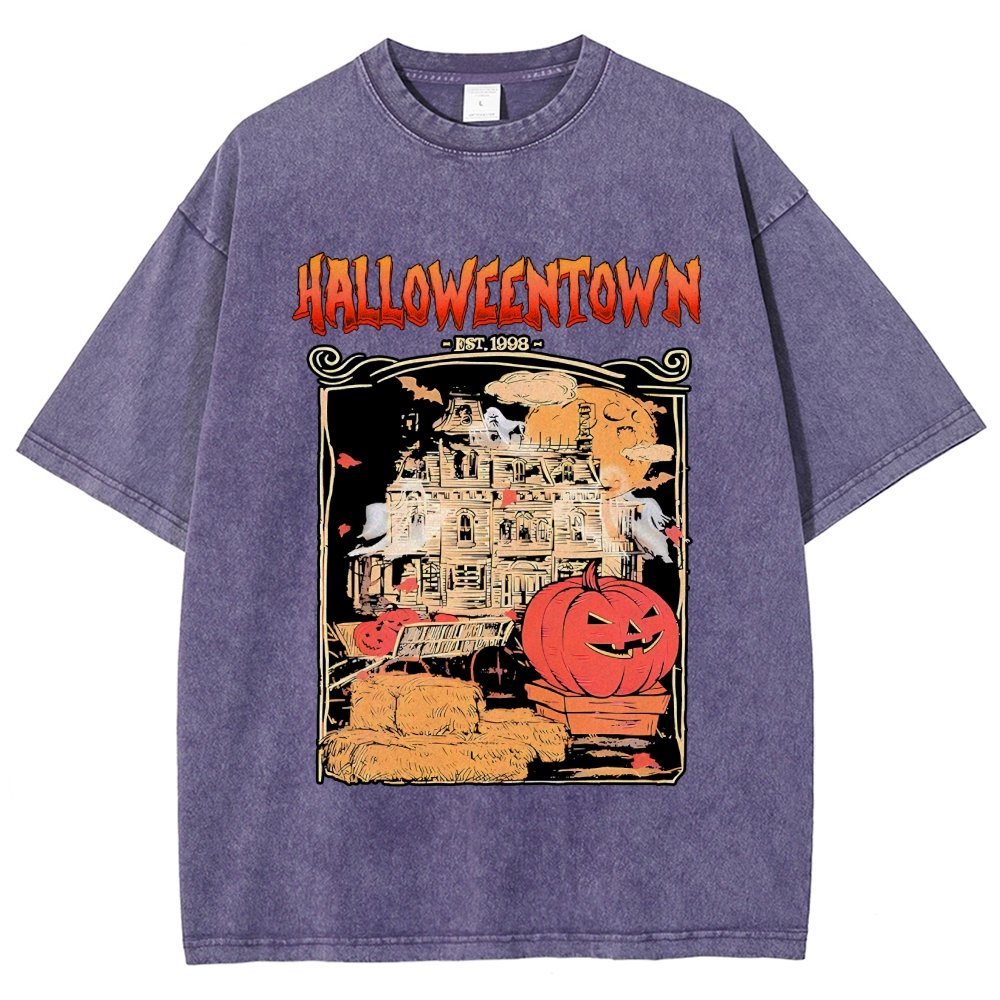 Spookyville University Est 1998. Halloween Vintage Distressed T-shirt