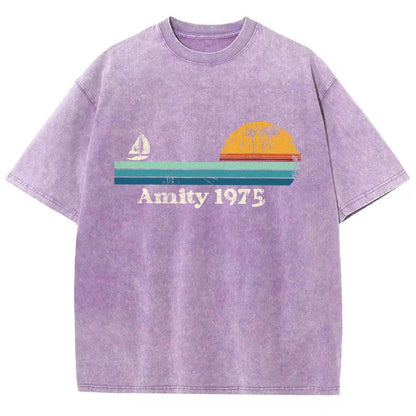 Amity 1975 Sunset Retro Sailboat Sunrise Summer Vintage Distressed T-shirt